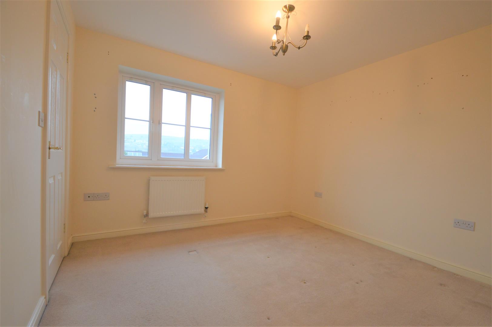 10 Heritage Way, Llanharan, Pontyclun, CF72 9WD